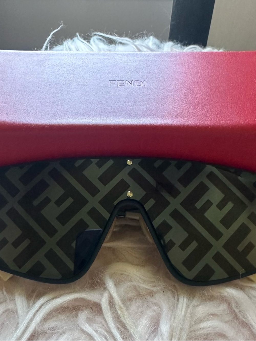 Fendi Shield Sunglasses in Navy with Mirrored FF Pattern - Picture 2 of 6